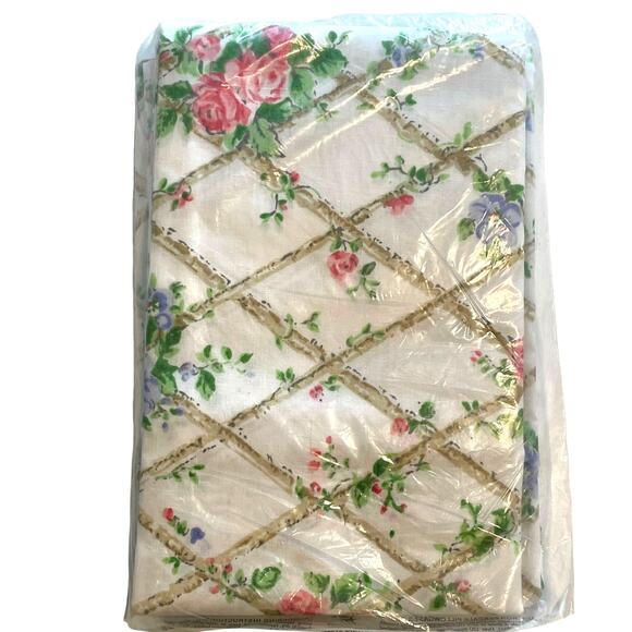 Martex NEW No-Iron Percale 2 King Pillowcases White Floral NIP Vintage Deadstock - Picture 2 of 3